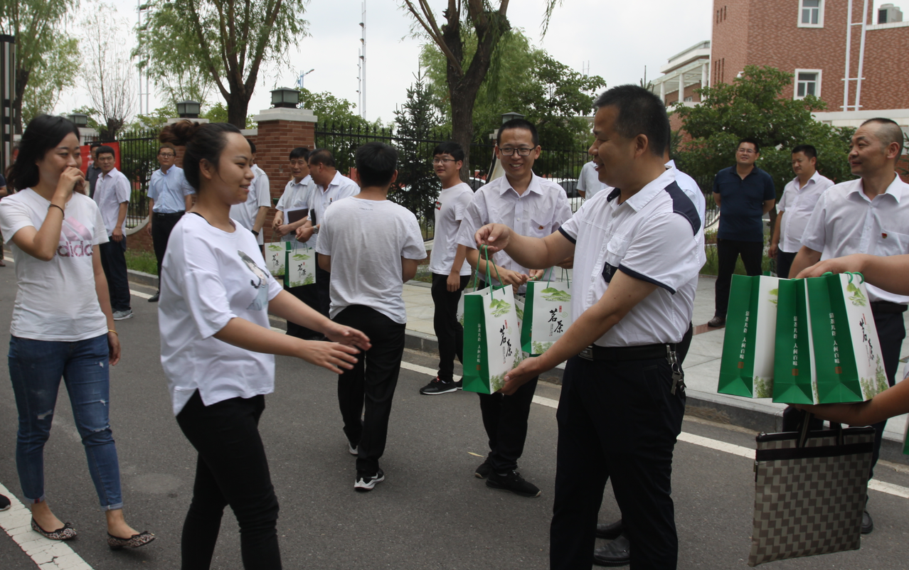 K8官网 - 天生赢家·一触即发